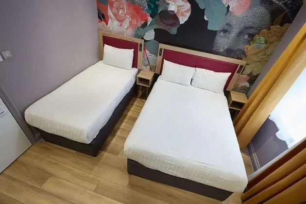 Standard Üç Kişilik Oda