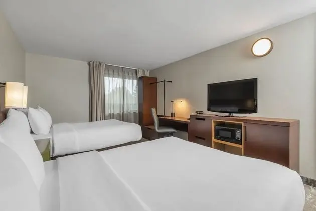 Oda, 2 Çift Kişilik Yatak, Sigara İçilmez (2nd Floor)