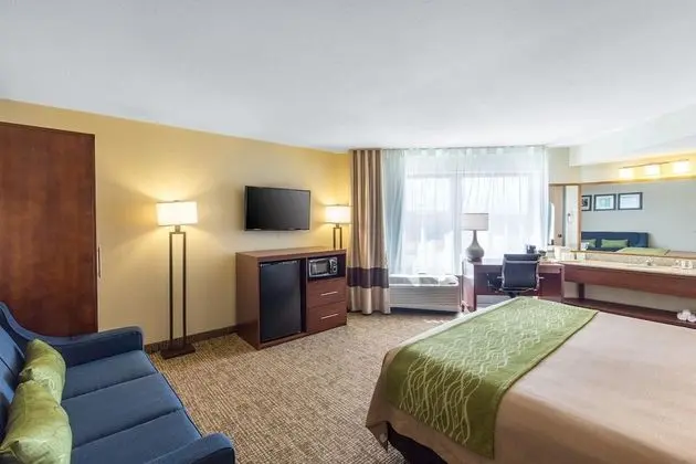 Oda, 1 En Büyük (King) Boy Yatak, Engellilere Uygun, Sigara İçilmez