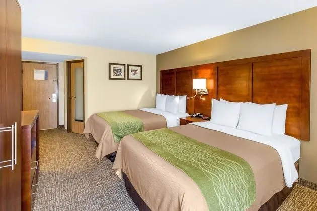 Oda, 2 Büyük (Queen) Boy Yatak, Sigara İçilmez