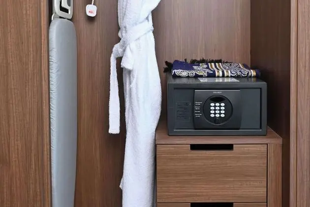 Standard Oda, 1 En Büyük (King) Boy Yatak