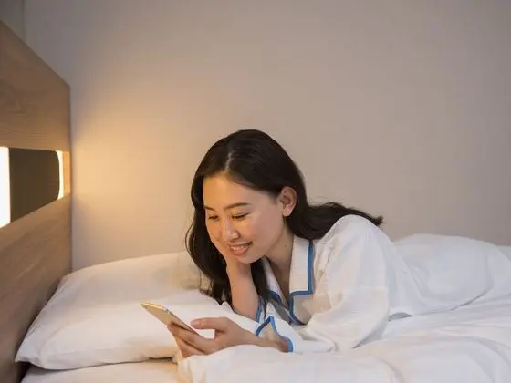 Oda, 1 Çift Kişilik Yatak, Sigara İçilmez