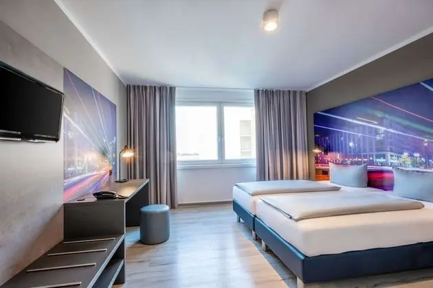 Standard Tek Büyük veya İki Ayrı Yataklı Oda