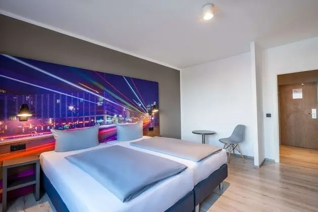 Standard Üç Kişilik Oda