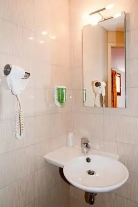 Comfort Üç Kişilik Oda