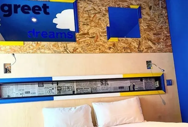 Tek Büyük Yataklı Oda, 1 Çift Kişilik Yatak