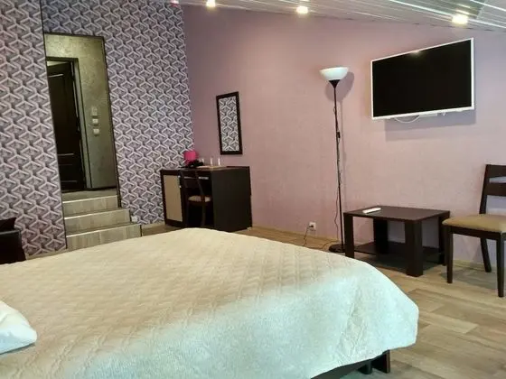 Comfort Tek Büyük Yataklı Oda