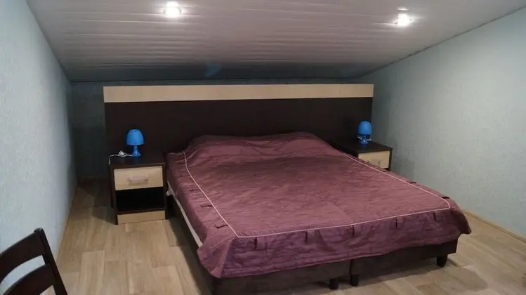 Tek Büyük veya İki Ayrı Yataklı Oda