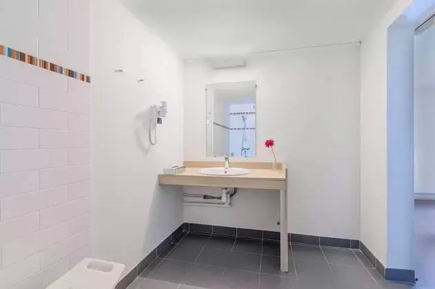 Standard Oda, 2 Çift Kişilik Yatak, Sigara İçilmez