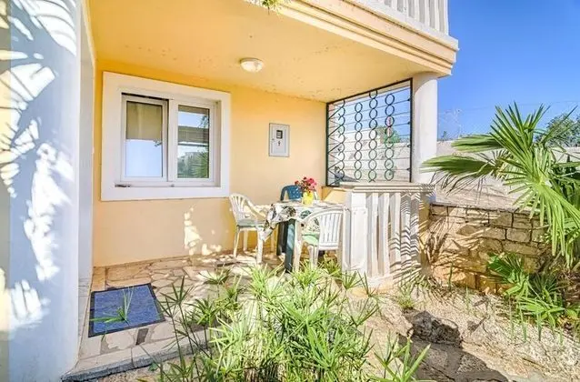 Apart Daire, Zemin Kat (A1)