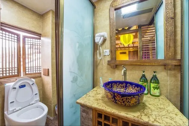 Comfort Tek Büyük Yataklı Oda