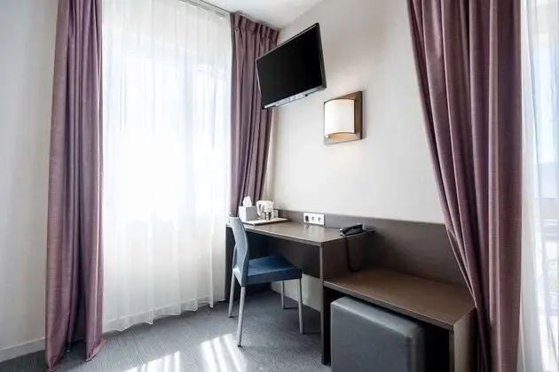 Superior Tek Büyük Yataklı Oda