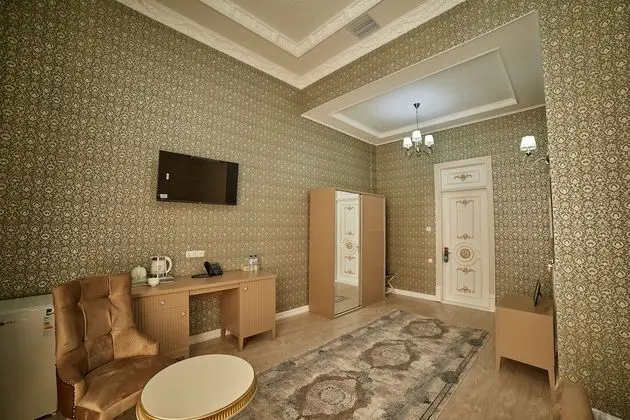 Luxury Tek Büyük Yataklı Oda