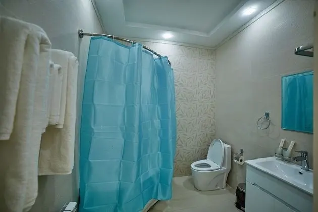Luxury Tek Büyük Yataklı Oda