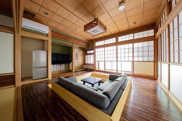Ev (Private Vacation Home)