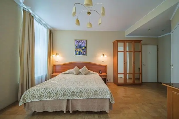 Deluxe Tek Büyük veya İki Ayrı Yataklı Oda