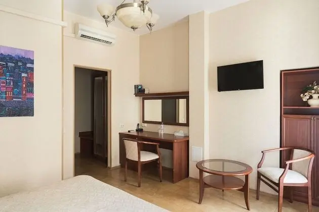 Deluxe Tek Büyük veya İki Ayrı Yataklı Oda