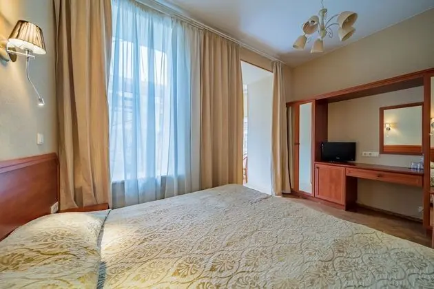 Superior Tek Büyük veya İki Ayrı Yataklı Oda