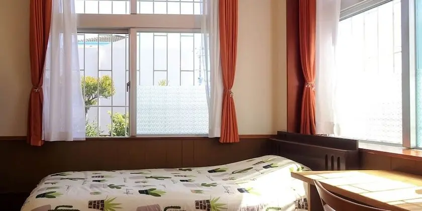 Tek Kişilik Oda, Sigara İçilmez