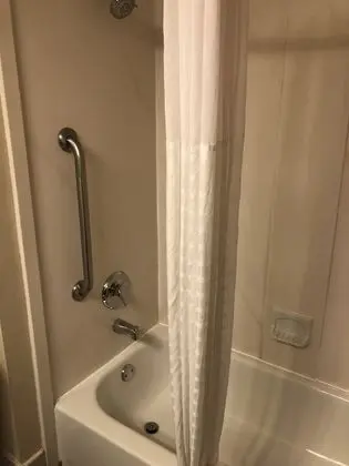 Standard Oda, Birden Çok Yatak, Engellilere Uygun, Sigara İçilmez