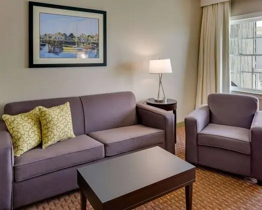 Premium Double Queen Suite - Bayfront