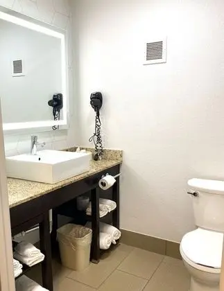 Süit, Birden Çok Yatak, Sigara İçilmez