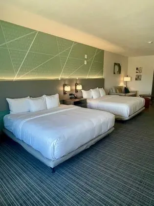 Süit, Sigara İçilmez (Upgrade, 2 King Beds)