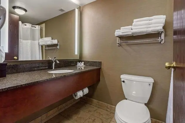 Süit, Birden Çok Yatak, Sigara İçilmez (Bathtub)