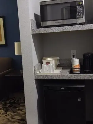 Süit, 2 Büyük (Queen) Boy Yatak, Sigara İçilmez