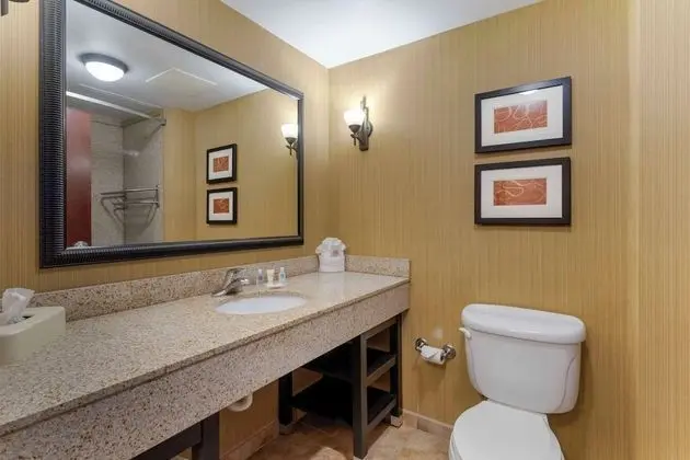 Suite, 2 Queen Beds with Sofa Bed