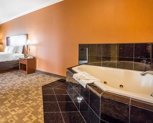 Superior Süit, 1 En Büyük (King) Boy Yatak ve Çekyat, Sigara İçilmez (Living Room, Hot Tub)