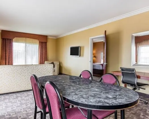 Superior Süit, 1 En Büyük (King) Boy Yatak ve Çekyat, Sigara İçilmez (Living Room, Hot Tub)