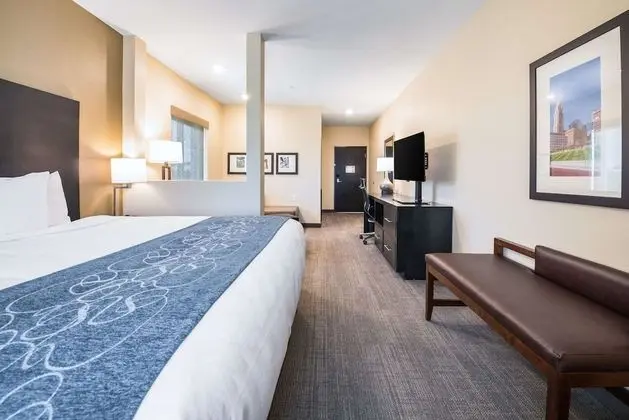 Süit, 1 En Büyük (King) Boy Yatak ve Çekyat, Sigara İçilmez, Balkon