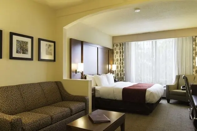 Süit, 1 En Büyük (King) Boy Yatak, Sigara İçilmez