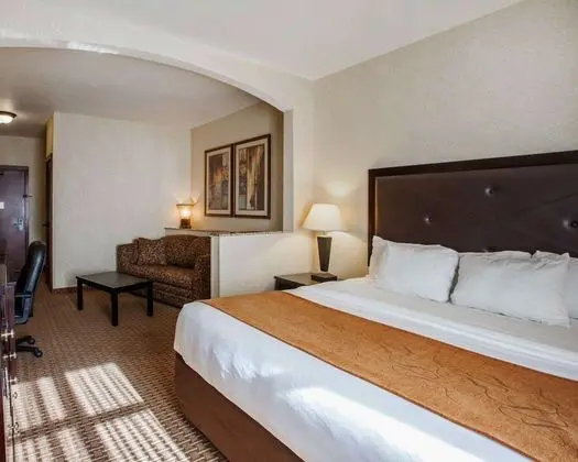 Süit, 1 En Büyük (King) Boy Yatak, Sigara İçilmez