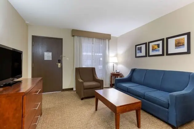 Suite 2 Doubles Non Smoking 2 person Sofabed