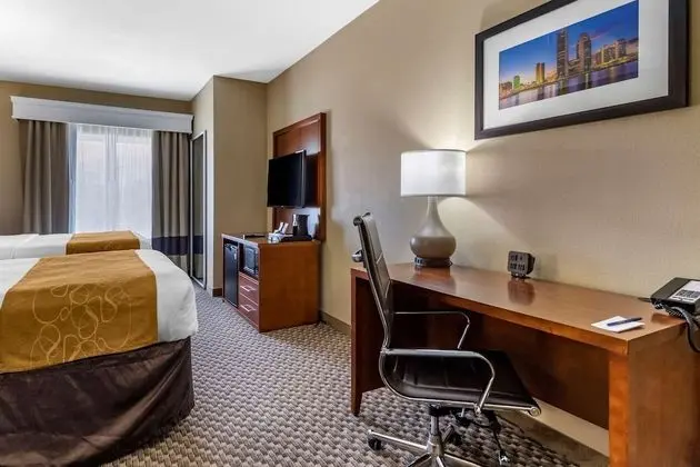 Suite, 2 Queen Beds with Sofabed, Non Smoking