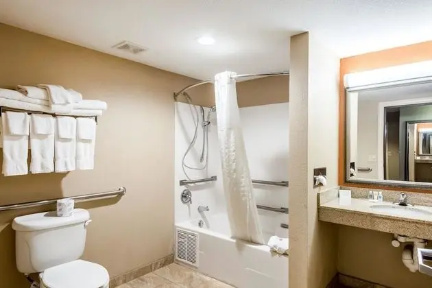 Süit, Birden Çok Yatak, Engellilere Uygun, Sigara İçilmez (Upper Floor)