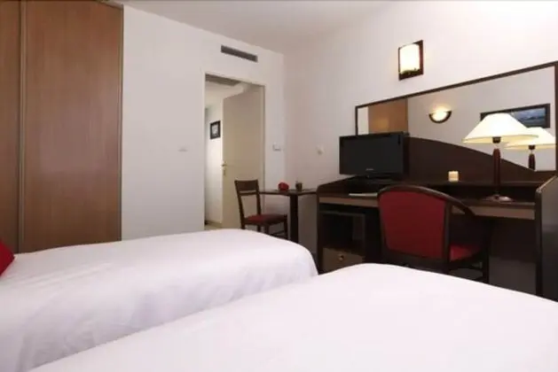 Stüdyo, 2 Tek Kişilik Yatak, Sigara İçilmez