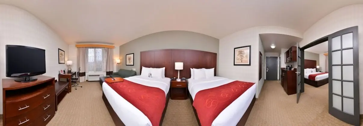 Süit, Sigara İçilmez (2 Queen Beds & 1 Sofa Bed)