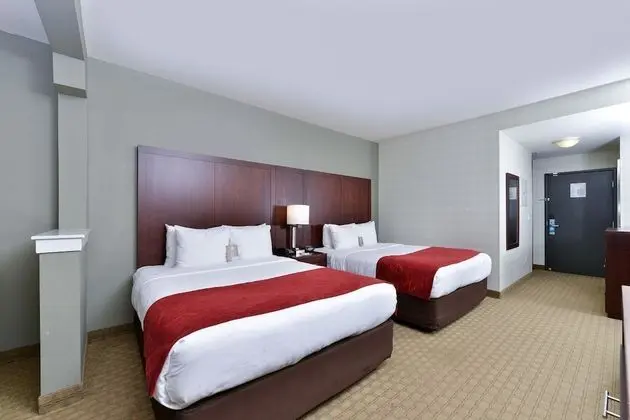 Süit, Sigara İçilmez (2 Queen Beds & 1 Sofa Bed)