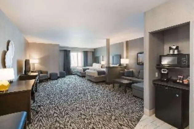 SUITE