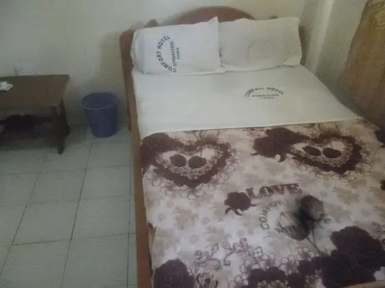 Tek Büyük Yataklı Oda