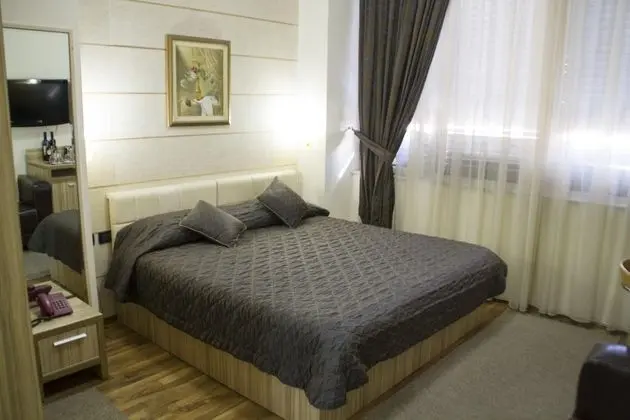 Çift ​​kişilik Standard