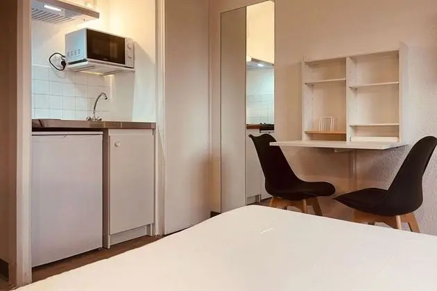 Twin studio, 2 single beds, non-smoking
