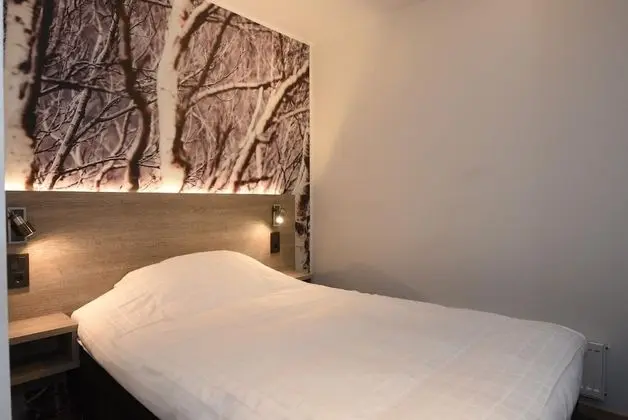 Moderate Room, No Window, 1 Twin Bed, Non-Smoking