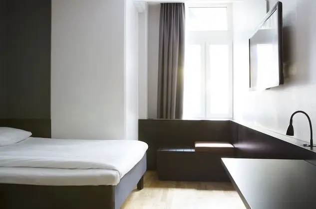 Standard Tek Büyük veya İki Ayrı Yataklı Oda, 1 Çift Kişilik veya 2 Tek Kişilik Yatak
