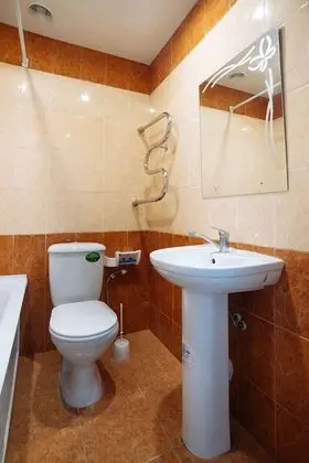 Business Tek Büyük veya İki Ayrı Yataklı Oda