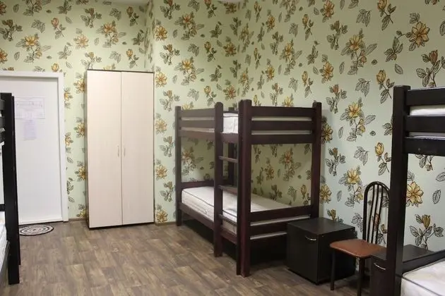 Ortak Ranzalı Oda, Ortak Banyo
