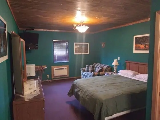 Comfort Oda, 1 Büyük (Queen) Boy Yatak ve Çekyat